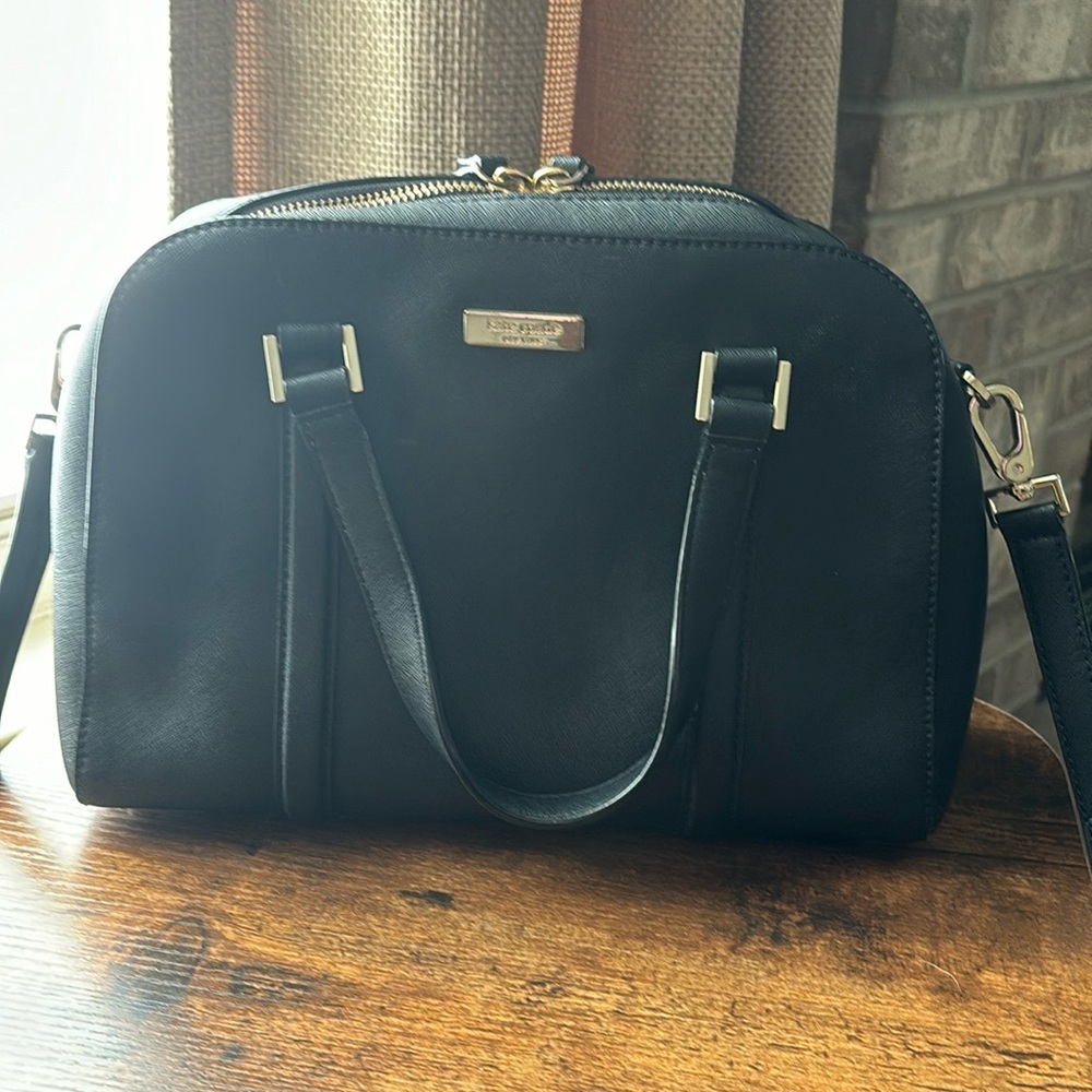 Black Kate spade medium sized purse with optional crossbody strap